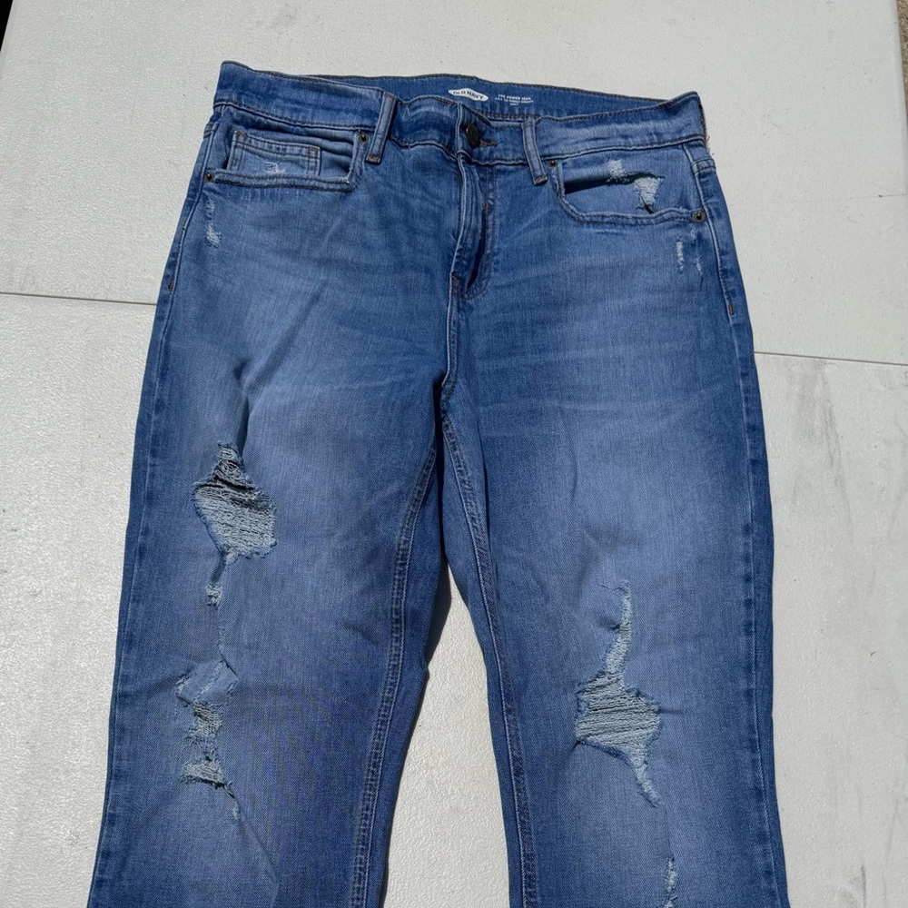 Old Navy Women’s distressed The Power Jeans